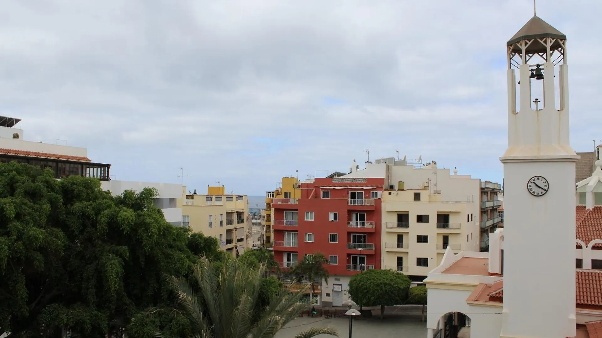 Cozy & Terrace Apartament5 Los Cristianos  Daire Los Cristianos (Tenerife)